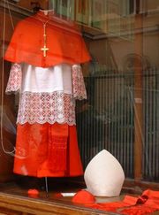 Invaluable Cardinals: Cardinalvestments