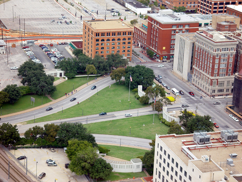 03252 Dealey Plaza