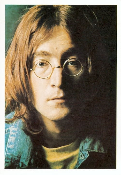 (Portrait of John Lennon.)